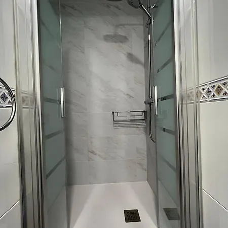 Centrico Piso Con Patio Y Garaje Apartment *