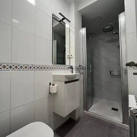 Apartment Centrico Piso Con Patio Y Garaje