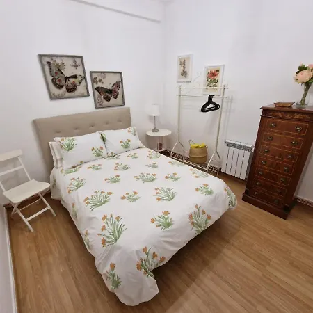 Amplio Y Centrico Piso Con Patio. Apartment