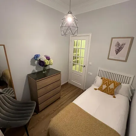 Amplio Y Centrico Piso Con Patio. Apartment