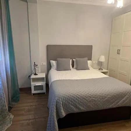 Centrico Piso Con Patio Y Garaje Apartment A Coruna