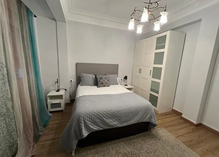 Amplio Y Centrico Piso Con Patio. Lägenhet *